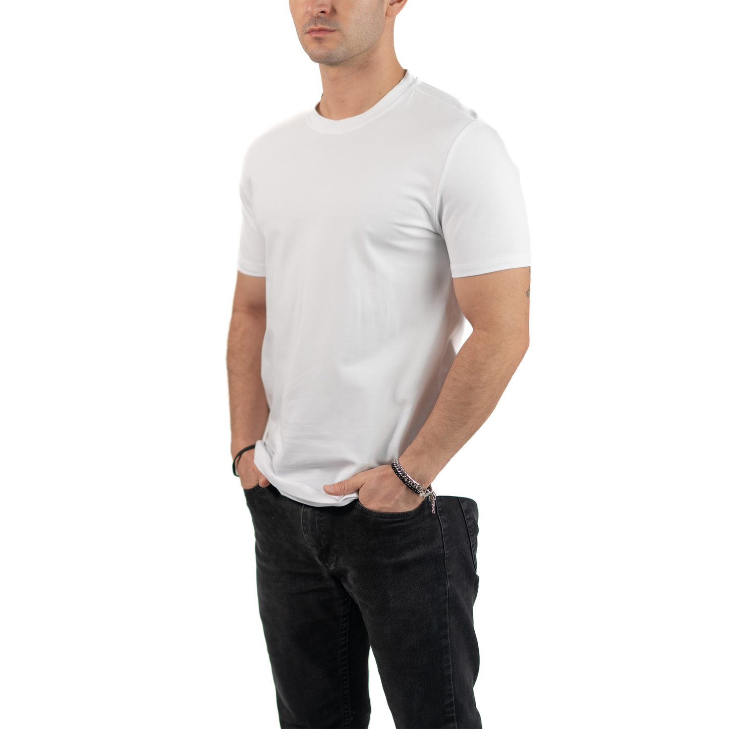 Casa Avani Classic White T-Shirt